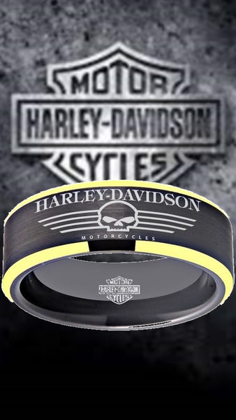 Harley Davidson Ring Black & Gold Wedding Ring | #HarleyDavidson #motorcycle